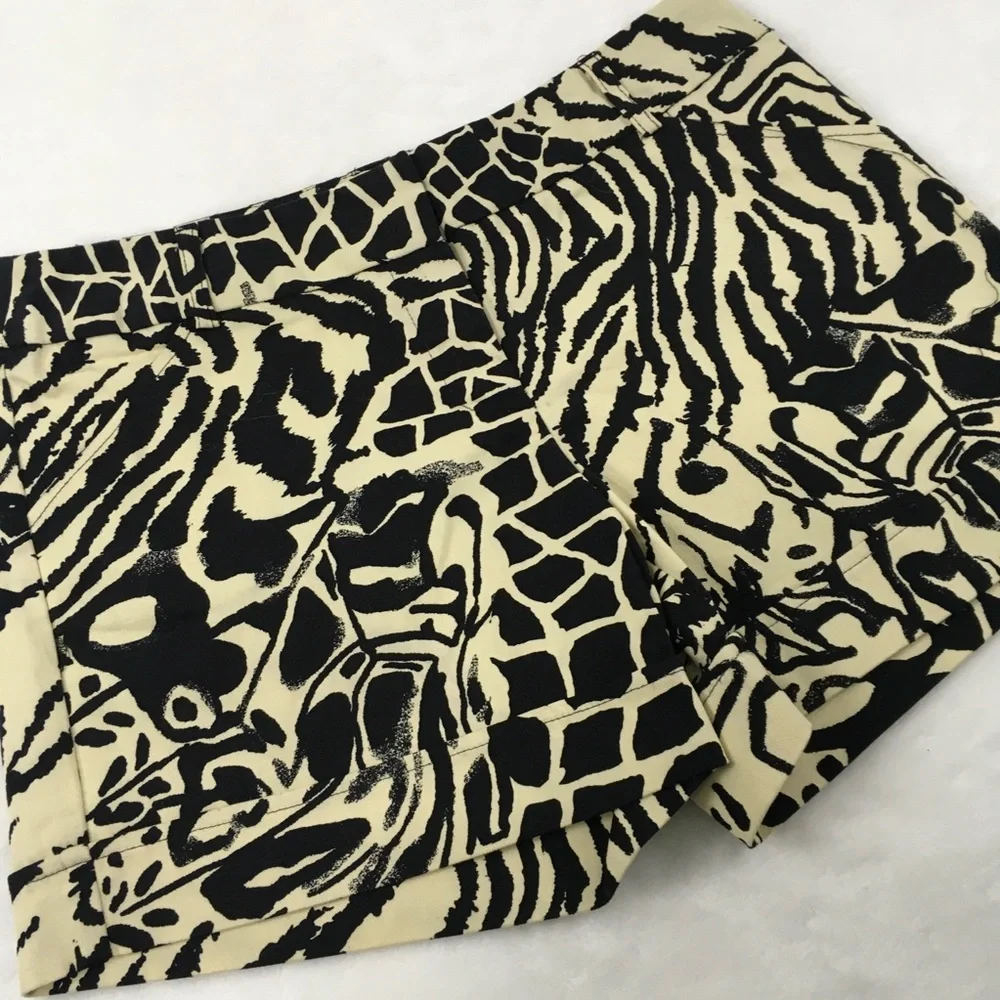 Animal Print Cuffed Casual Shorts Size 8